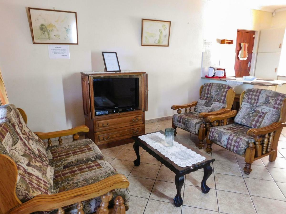 Mama Mia Cottages Oslo Beach ポート・シェプストーン エクステリア 写真