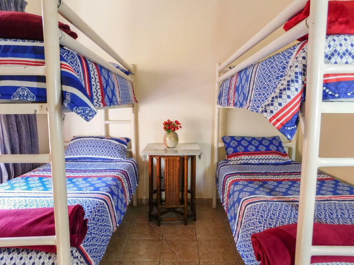 Mama Mia Cottages Oslo Beach ポート・シェプストーン エクステリア 写真