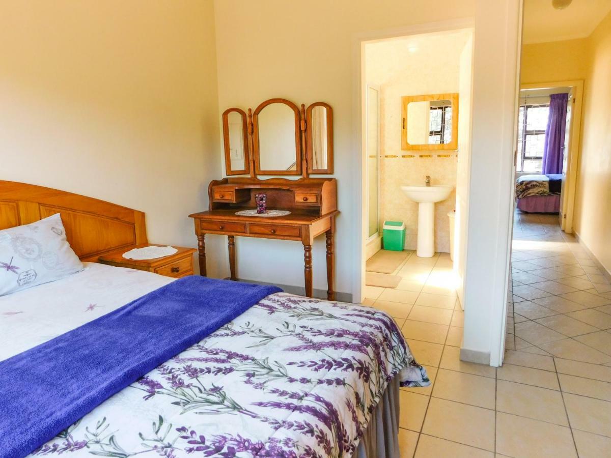 Mama Mia Cottages Oslo Beach ポート・シェプストーン エクステリア 写真