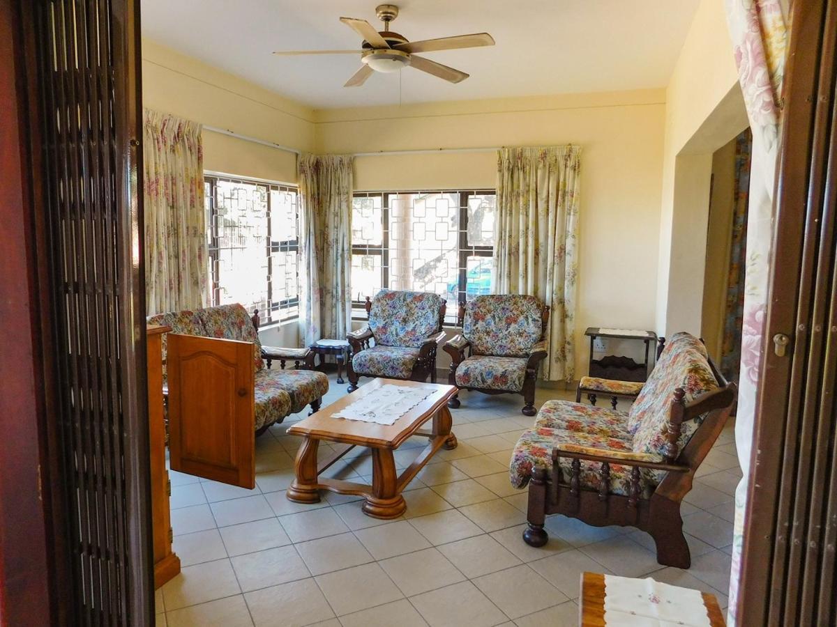 Mama Mia Cottages Oslo Beach ポート・シェプストーン エクステリア 写真